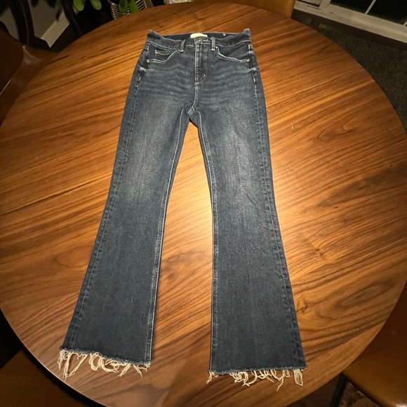 Loft Denim- Slim Pockets, high waist, flare crop- size 00 - Picture 2 of 9